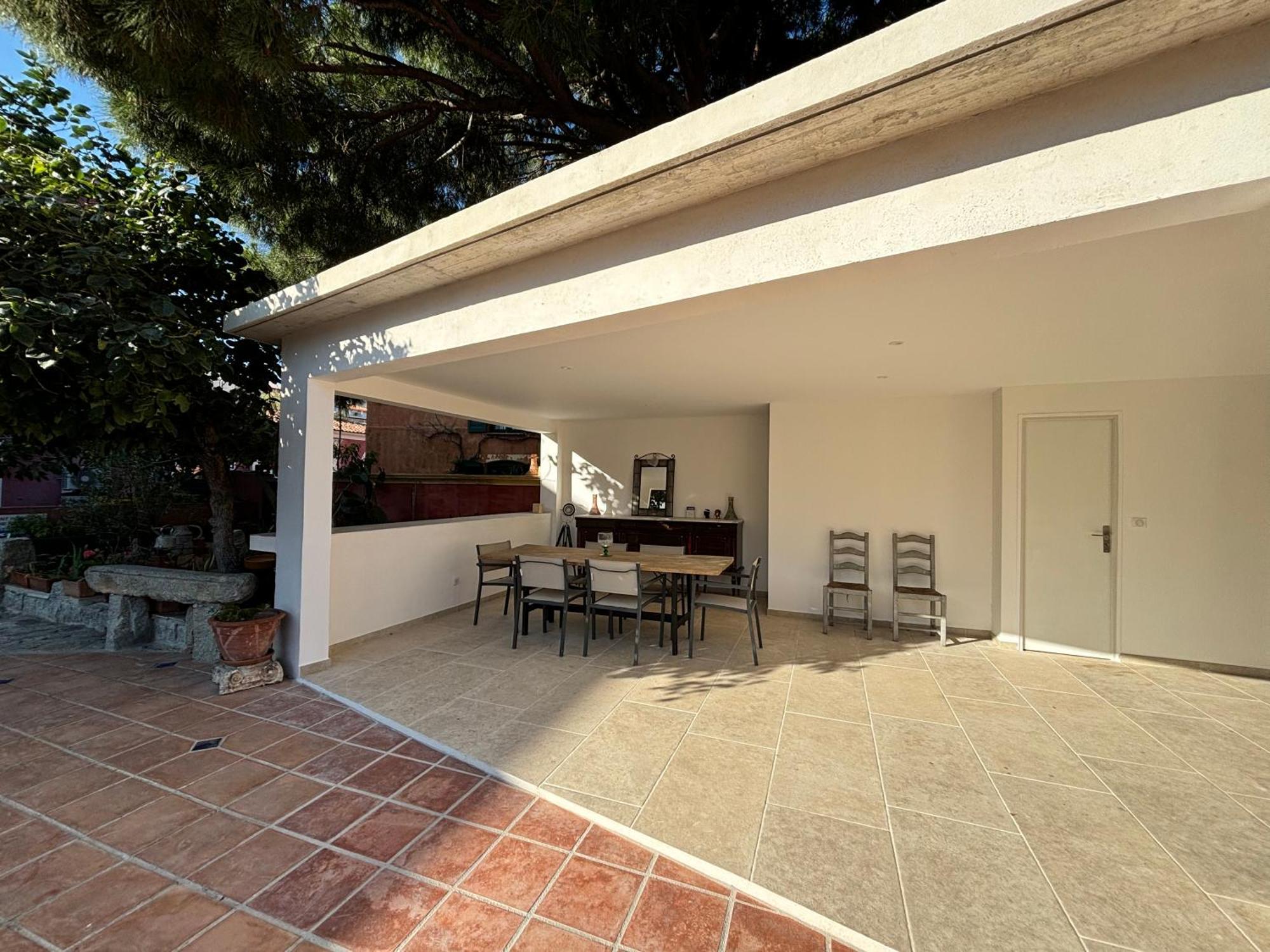 קאלבי Residence Antonia Appartements Avec Piscine Commune - Centre Ville Calvi מראה חיצוני תמונה